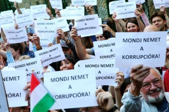 Jávor Benedek bevinné Horváth Andrást az EP-be