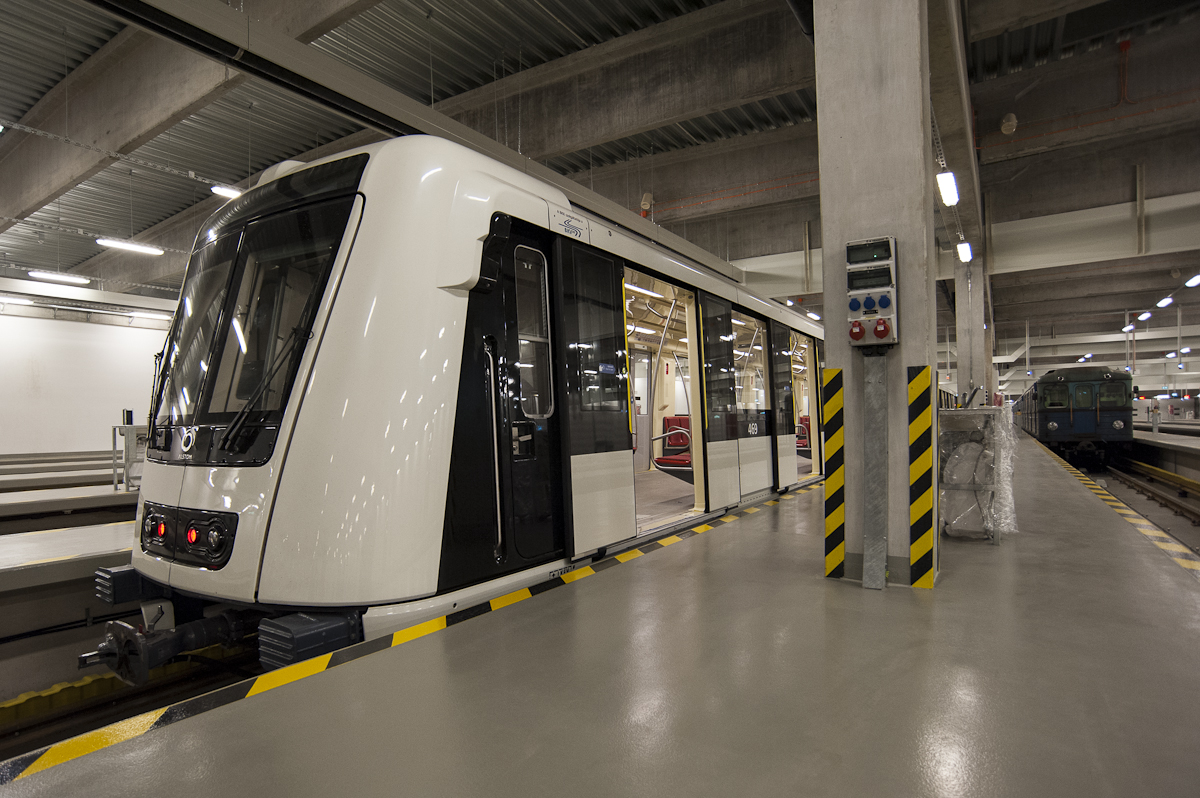 M4: Teljes nyilvánosságot a  metróbotrány dokumentumainak