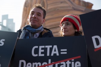 A Zöldek a CETA ellen tiltakoztak Strasbourgban