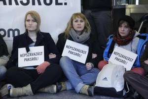 Népszavazást Paksról
